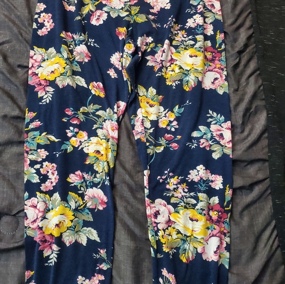 ♡ X Large ♡ Dark Blue & Floral Print ♡  Leggings ♡ - Picture 5 of 7